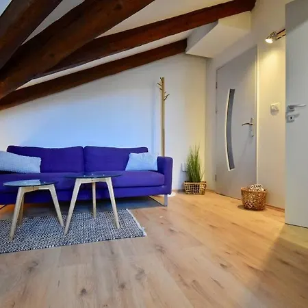 Apartmán Brand New Centre Pula