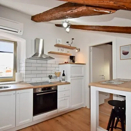 شقة Brand New Centre *