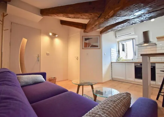 Brand New Centre Apartmán